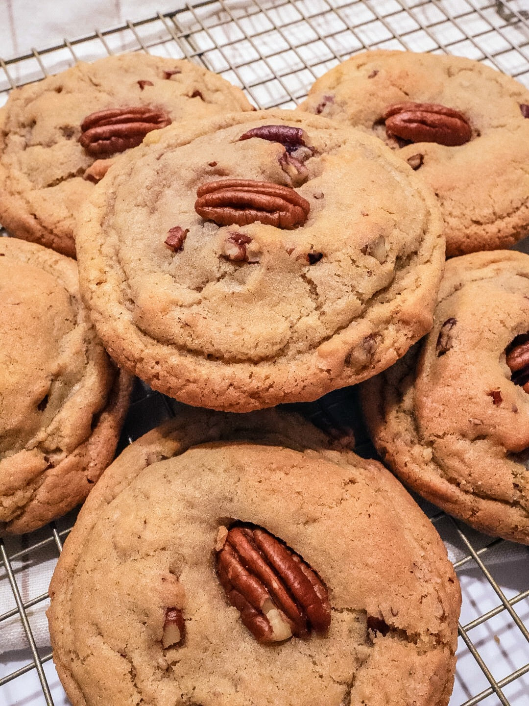 Butter Pecan Cookie